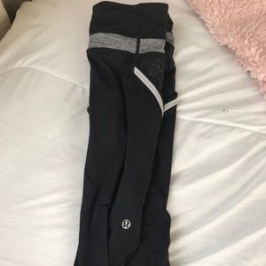 Cropped LuLulemon athletica